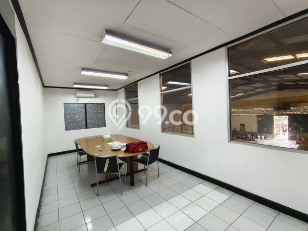 Gudang Bagus Dijual LB 1200m2 Lokasi Strategis Bekasi Area Cocok untuk Bisnis Gudang Bagus Dijual LB 1200m2 Lokasi Strategis Bekasi Area Cocok untuk Bisnis