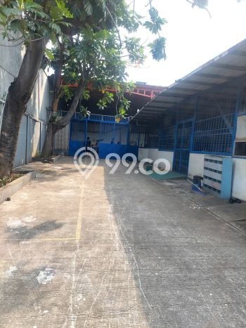 Gudang Disewa di Bekasi dengan LB 1000m2 Area Komersial Ramai Gudang Disewa di Bekasi dengan LB 1000m2 Area Komersial Ramai