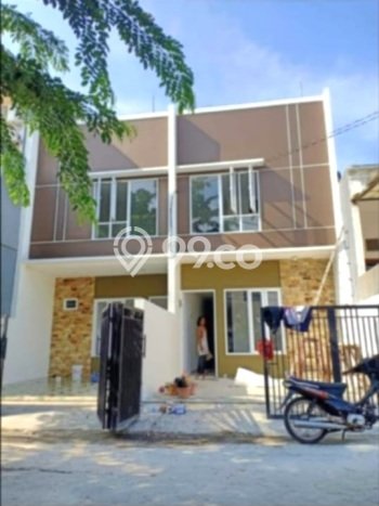 For Sale Rumah 3 Kamar Lokasi Strategis Bagus dan Strategis di Kelapa Gading For Sale Rumah 3 Kamar Lokasi Strategis Bagus dan Strategis di Kelapa Gading