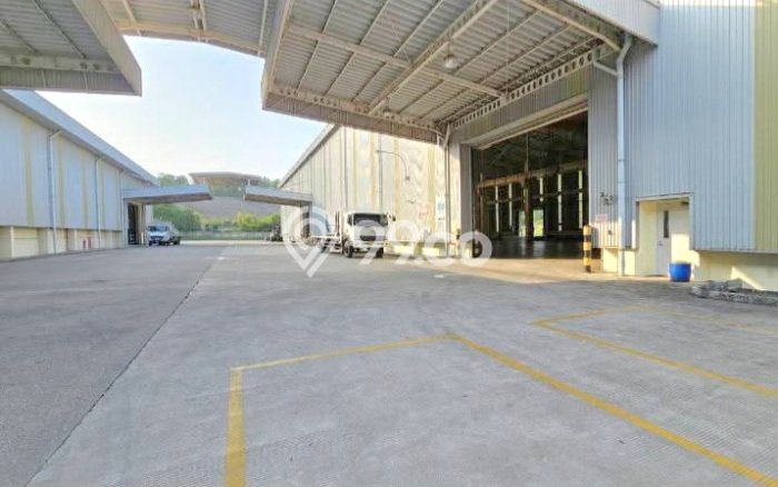 Lokasi Strategis! Dijual Pabrik Bisnis di Cikarang Pusat, Bekasi Kondisi Bagus Lokasi Strategis! Dijual Pabrik Bisnis di Cikarang Pusat, Bekasi Kondisi Bagus