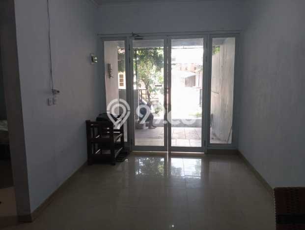 Jarang Ada! Rumah Kontrakan 2 Kamar Nyaman Siap Huni Metland Menteng Jarang Ada! Rumah Kontrakan 2 Kamar Nyaman Siap Huni Metland Menteng