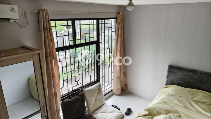 Jual Rumah Minimalis Bagus Punya 4 KT di Tangerang Tangerang - Jual Rumah Minimalis Bagus Punya 4 KT di Tangerang Tangerang -
