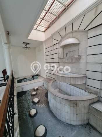 Ready to Use! Luxury House LT 286m2 Desain Elegan di Pluit Ready to Use! Luxury House LT 286m2 Desain Elegan di Pluit