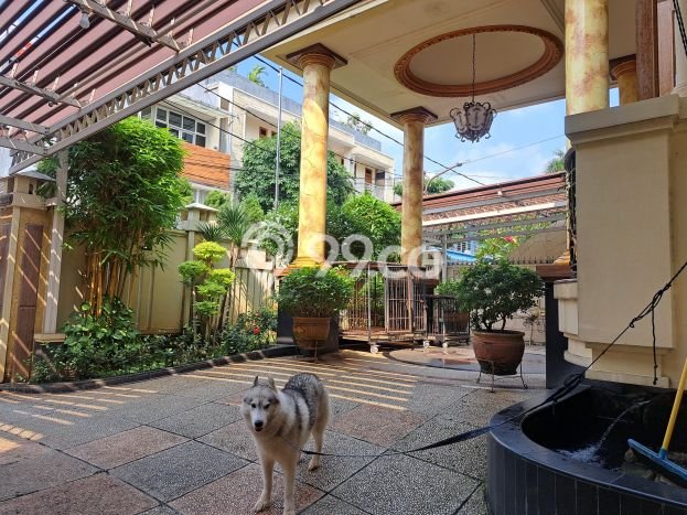 Rumah Eksklusif Dijual LT 461m2 di Pancoran, Jakarta Selatan Rumah Eksklusif Dijual LT 461m2 di Pancoran, Jakarta Selatan