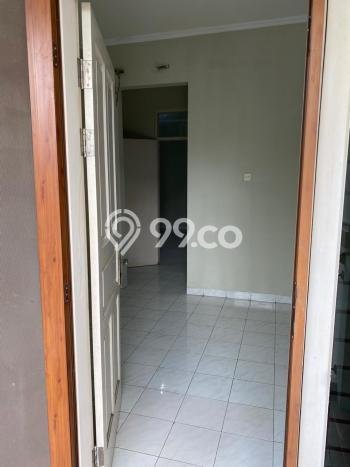 Rumah Elit Modern Siap Huni di Taman Cosmos Jakarta Barat Rumah Elit Modern Siap Huni di Taman Cosmos Jakarta Barat