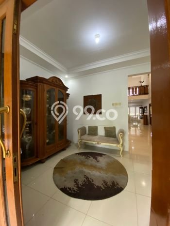 Hunian Elit LB 600m2 Siap Pakai Desain Elegan di Bintaro, Tangerang Selatan Hunian Elit LB 600m2 Siap Pakai Desain Elegan di Bintaro, Tangerang Selatan