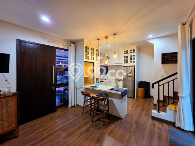 Hunian Cantik Modern Lb 82m2 di BSD, Tangerang Selatan Hunian Cantik Modern Lb 82m2 di BSD, Tangerang Selatan