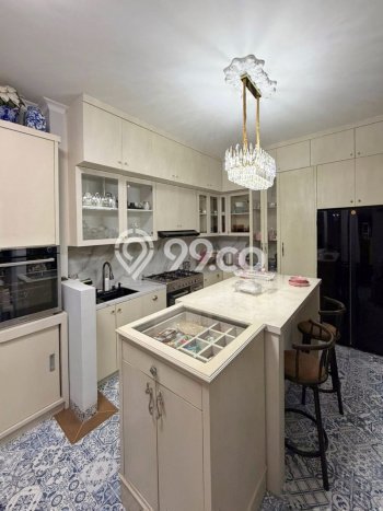 Best Deal Hunian Mewah Ideal dan Luas di BSD, Tangerang Selatan Best Deal Hunian Mewah Ideal dan Luas di BSD, Tangerang Selatan