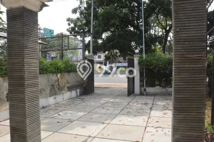 Rumah Elit LB 160m2 Siap Huni Desain Elegan di Rawamangun, Jakarta Timur Rumah Elit LB 160m2 Siap Huni Desain Elegan di Rawamangun, Jakarta Timur