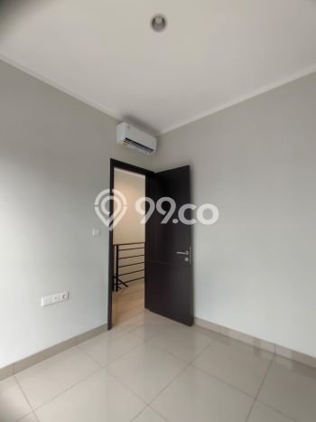 Lokasi strategis! Rumah siap pakai disewakan di Tarumajaya LB 100m2 Lokasi strategis! Rumah siap pakai disewakan di Tarumajaya LB 100m2