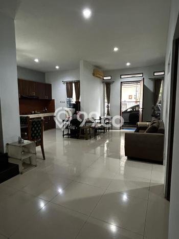 For Sale! Luxury House LT 136m2 Desain Modern di Rawamangun For Sale! Luxury House LT 136m2 Desain Modern di Rawamangun