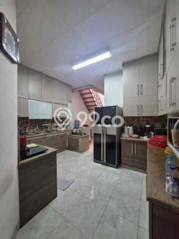 Dijual Rumah Mewah Elegan Dengan View Cantik di Sunter, Jakarta Utara Dijual Rumah Mewah Elegan Dengan View Cantik di Sunter, Jakarta Utara