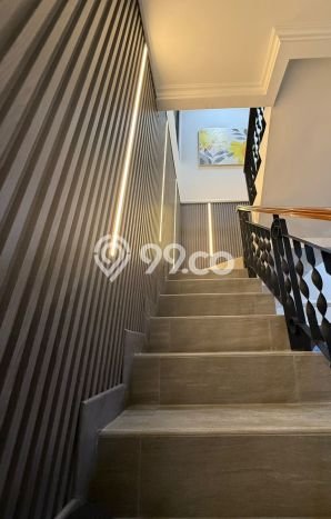 For Sale Rumah 3 Kamar Lokasi Ideal Bagus dan Strategis di Kelapa Gading For Sale Rumah 3 Kamar Lokasi Ideal Bagus dan Strategis di Kelapa Gading