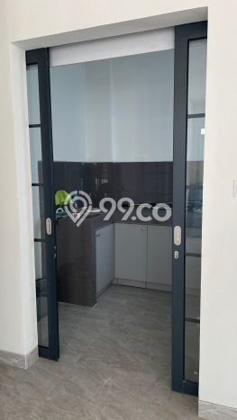 Rumah Minimalis 4 KT di Suvarna Sutera Tangerang Semi Furnished Rumah Minimalis 4 KT di Suvarna Sutera Tangerang Semi Furnished