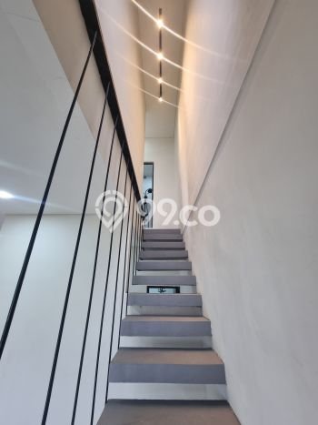 Rumah Modern Cantik 3 Kamar Bisa Langsung Pindah di Sawangan Rumah Modern Cantik 3 Kamar Bisa Langsung Pindah di Sawangan