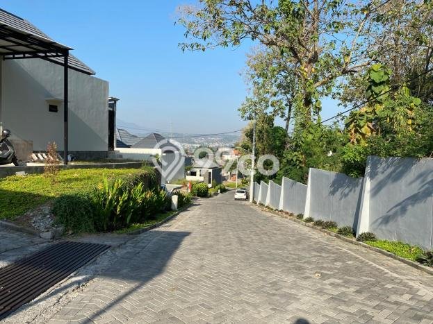 Jual Rumah Strategis Bagus Punya 2 KT di Tembalang Semarang SHM Jual Rumah Strategis Bagus Punya 2 KT di Tembalang Semarang SHM