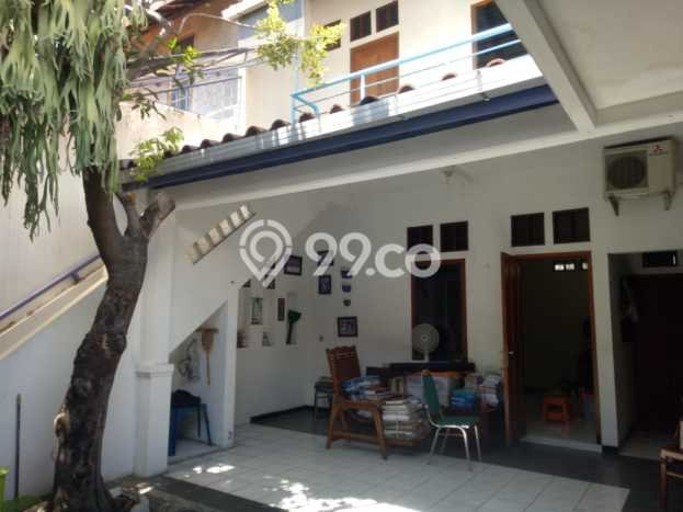 Rumah Mewah Siap Huni LT 555m2 di Banyumanik, Semarang Rumah Mewah Siap Huni LT 555m2 di Banyumanik, Semarang
