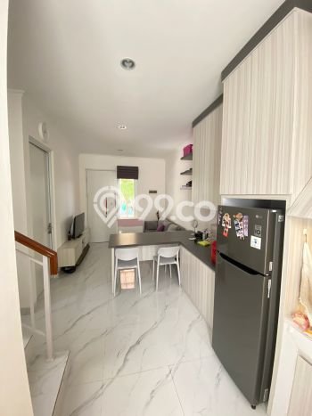 LISTING BARU! Rumah Strategis area Semarang Barat, Luas 72m2m² Bangunan 69m2m² LISTING BARU! Rumah Strategis area Semarang Barat, Luas 72m2m² Bangunan 69m2m²