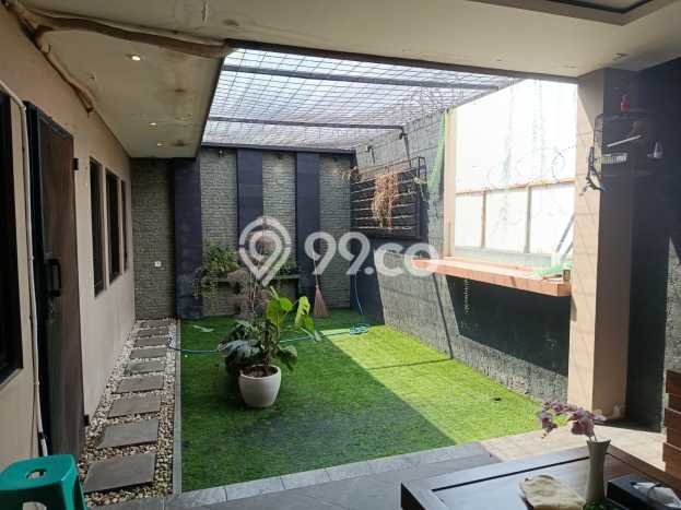 Area Ramai! Ruko Dijual di Semarang Timur untuk Bisnis Luas Bangunan 600m2 Area Ramai! Ruko Dijual di Semarang Timur untuk Bisnis Luas Bangunan 600m2