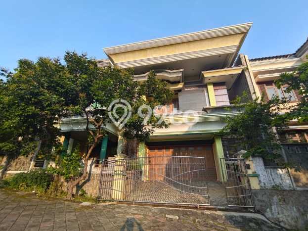 HOT LISTING! Rumah Nyaman area Tembalang, Luas 394m2m² LB 140m2m² HOT LISTING! Rumah Nyaman area Tembalang, Luas 394m2m² LB 140m2m²