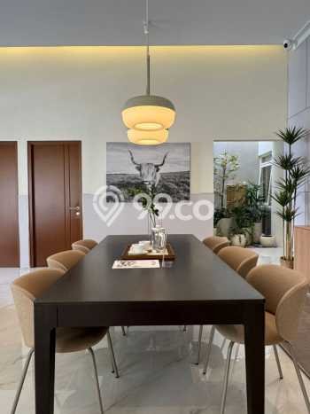 Rumah Elit LB 150m2 Siap Pakai Desain Elegan di Kota Baru Parahyangan, Bandung Rumah Elit LB 150m2 Siap Pakai Desain Elegan di Kota Baru Parahyangan, Bandung
