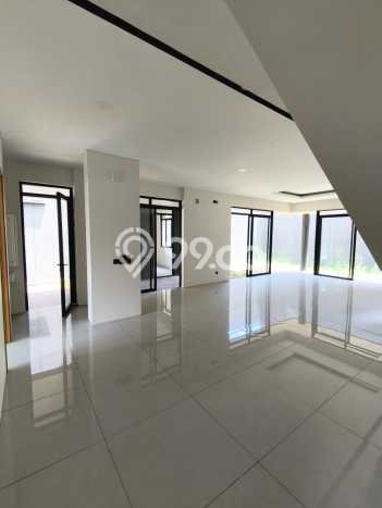 For Sale! Premium House LT 290m2 Desain Elegan di Kota Baru Parahyangan For Sale! Premium House LT 290m2 Desain Elegan di Kota Baru Parahyangan