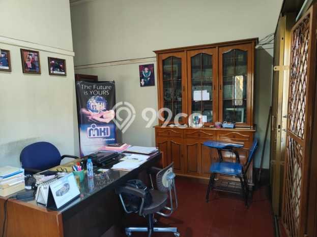 GOOD DEAL! Rumah Premium di Bandung Barat, Luas 313m2m² Bangunan 175m2m² GOOD DEAL! Rumah Premium di Bandung Barat, Luas 313m2m² Bangunan 175m2m²