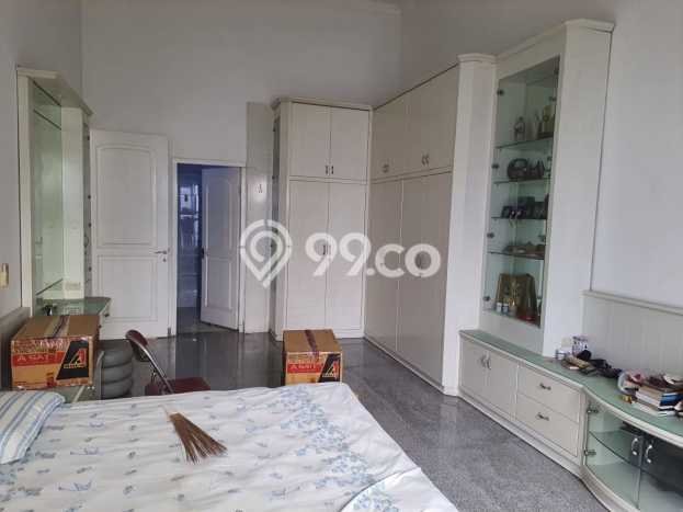 Siap Huni Rumah Mewah 4 Kamar di Kenjeran Dekat ke Mana Pun Siap Huni Rumah Mewah 4 Kamar di Kenjeran Dekat ke Mana Pun