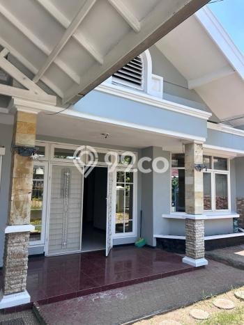 Disewakan! Rumah 3 Kamar Tidur &
2 Kamar Mandi di Kedung Baruk, Surabaya Disewakan! Rumah 3 Kamar Tidur &
2 Kamar Mandi di Kedung Baruk, Surabaya