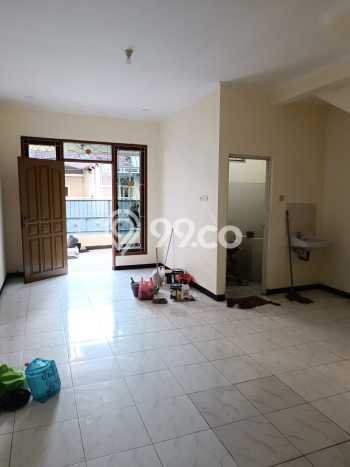 Lokasi strategis! Rumah siap huni dikontrakkan di Kenjeran LB 95m2 Lokasi strategis! Rumah siap huni dikontrakkan di Kenjeran LB 95m2
