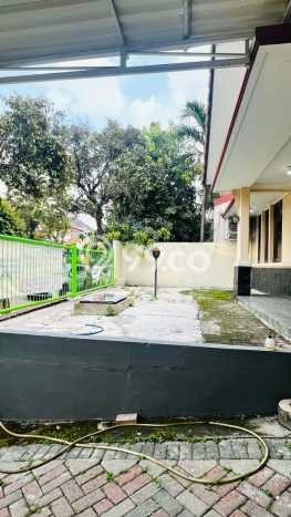 Rumah di Graha, 1 KT, Pemandangan Kota, LT 276m² LB 201m² Rumah di Graha, 1 KT, Pemandangan Kota, LT 276m² LB 201m²