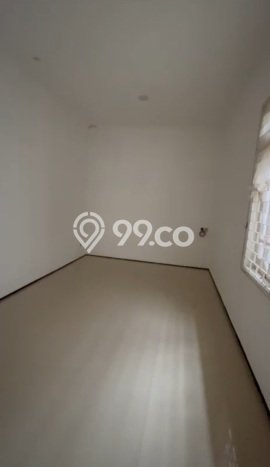 Disewakan Rumah Murah di Kedung Baruk Surabaya dengan 3 Kamar Tidur Disewakan Rumah Murah di Kedung Baruk Surabaya dengan 3 Kamar Tidur