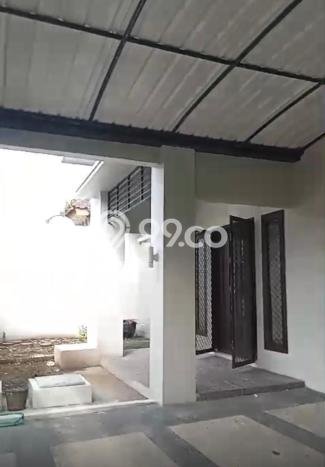 Siap Huni Hunian Elit 3 Kamar di Rungkut Dekat ke Mana Pun Siap Huni Hunian Elit 3 Kamar di Rungkut Dekat ke Mana Pun