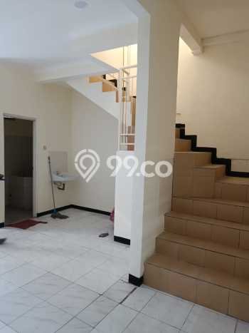 Lokasi strategis! Rumah siap huni dikontrakkan di Kenjeran LB 95m2 Lokasi strategis! Rumah siap huni dikontrakkan di Kenjeran LB 95m2