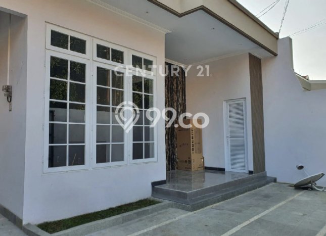 Rumah 3 KT 4 KM Luas Tanah 240m2m², LB 200m2m² di Semarang Tengah, Semarang Rumah 3 KT 4 KM Luas Tanah 240m2m², LB 200m2m² di Semarang Tengah, Semarang