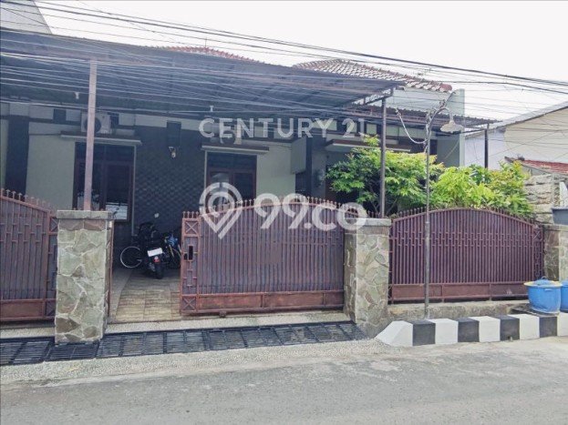 Rumah Strategis di Pusat Kota Semarang Timur, Semarang - 4 Kamar Tidur Rumah Strategis di Pusat Kota Semarang Timur, Semarang - 4 Kamar Tidur