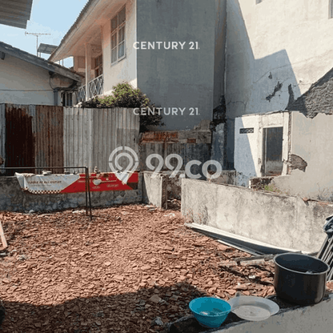 HUNIAN BERKELAS! Rumah Exclusive Semarang Selatan, Semarang, LT 150m2m² LB 286m2m² HUNIAN BERKELAS! Rumah Exclusive Semarang Selatan, Semarang, LT 150m2m² LB 286m2m²