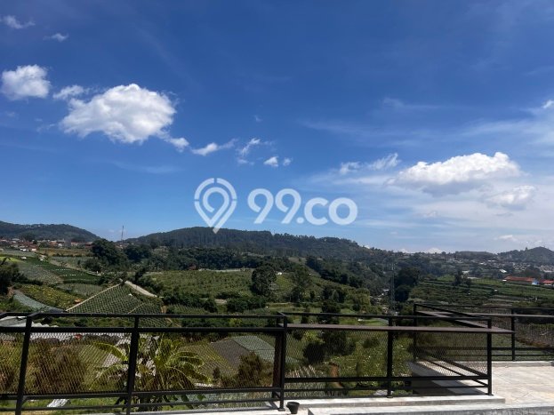 HARGA MENARIK! Vila di , Ukuran 490m2m², Kawasan Tenang dan aman HARGA MENARIK! Vila di , Ukuran 490m2m², Kawasan Tenang dan aman