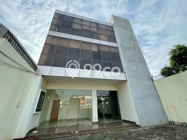 Ruko Area Premium Kawasan Cilandak, Luas 578m², Jalan Strategis Ruko Area Premium Kawasan Cilandak, Luas 578m², Jalan Strategis