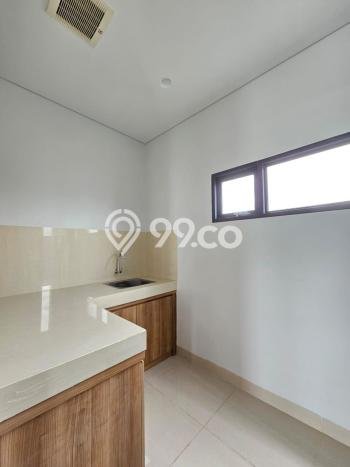 Dijual! Ruko di BSD Tangerang LT 159m2 / LB 586m2 Kawasan Bisnis Dijual! Ruko di BSD Tangerang LT 159m2 / LB 586m2 Kawasan Bisnis