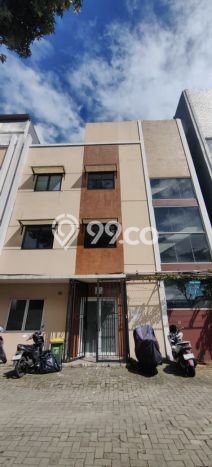 Unit Kost Dijual di Gading Serpong dengan 25 Kamar Kawasan Strategis Unit Kost Dijual di Gading Serpong dengan 25 Kamar Kawasan Strategis