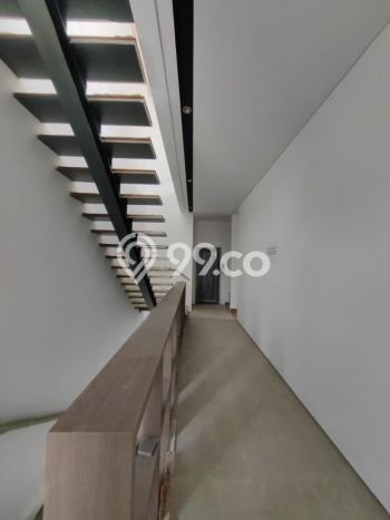 Ready to Use! Premium House LT 219m2 Desain Modern di BSD Foresta Ready to Use! Premium House LT 219m2 Desain Modern di BSD Foresta