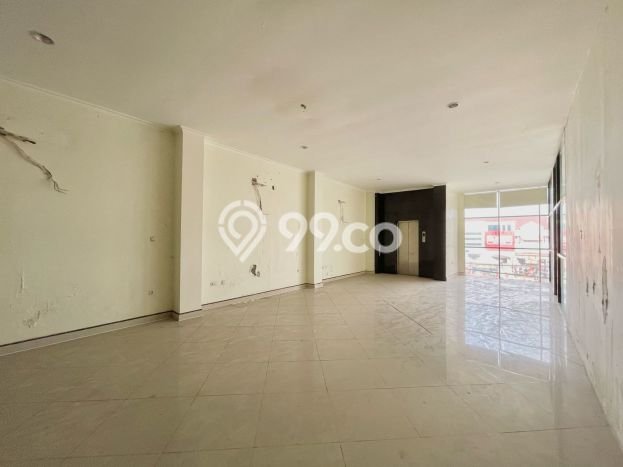 Ruko Area Premium Kawasan Cilandak, Luas 578m², Jalan Strategis Ruko Area Premium Kawasan Cilandak, Luas 578m², Jalan Strategis