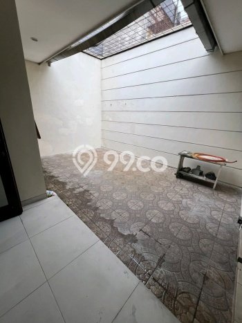 Jual Rumah Luas Elegan Dengan View Eksklusif di Citraland, Surabaya Jual Rumah Luas Elegan Dengan View Eksklusif di Citraland, Surabaya