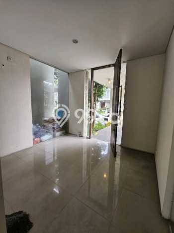 Jual Rumah Luas Megah Dengan View Eksklusif di Citraland, Surabaya Jual Rumah Luas Megah Dengan View Eksklusif di Citraland, Surabaya