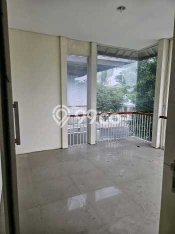 Jual Rumah Luas Megah Dengan View Eksklusif di Citraland, Surabaya Jual Rumah Luas Megah Dengan View Eksklusif di Citraland, Surabaya