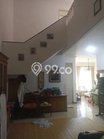Rumah Mewah LB 180m2 Siap Pakai Desain Elegan di Citraland, Surabaya Rumah Mewah LB 180m2 Siap Pakai Desain Elegan di Citraland, Surabaya