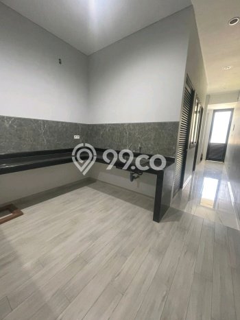 Dijual Rumah Luas Elegan Dengan View Cantik di Citraland, Surabaya Dijual Rumah Luas Elegan Dengan View Cantik di Citraland, Surabaya