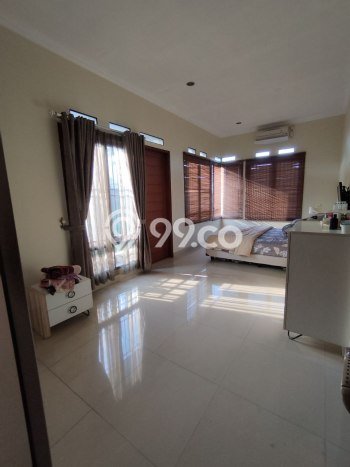 For Sale Hunian Rumah Terawat 4 Kamar di Jatiwarna, Bekasi For Sale Hunian Rumah Terawat 4 Kamar di Jatiwarna, Bekasi