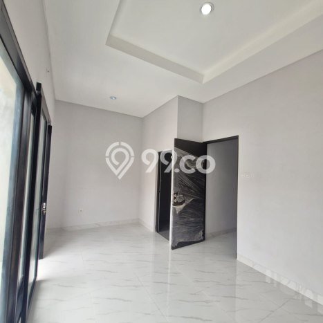 For Sale Hunian Rumah Terawat 4 KT di Cibubur, Jakarta Timur For Sale Hunian Rumah Terawat 4 KT di Cibubur, Jakarta Timur